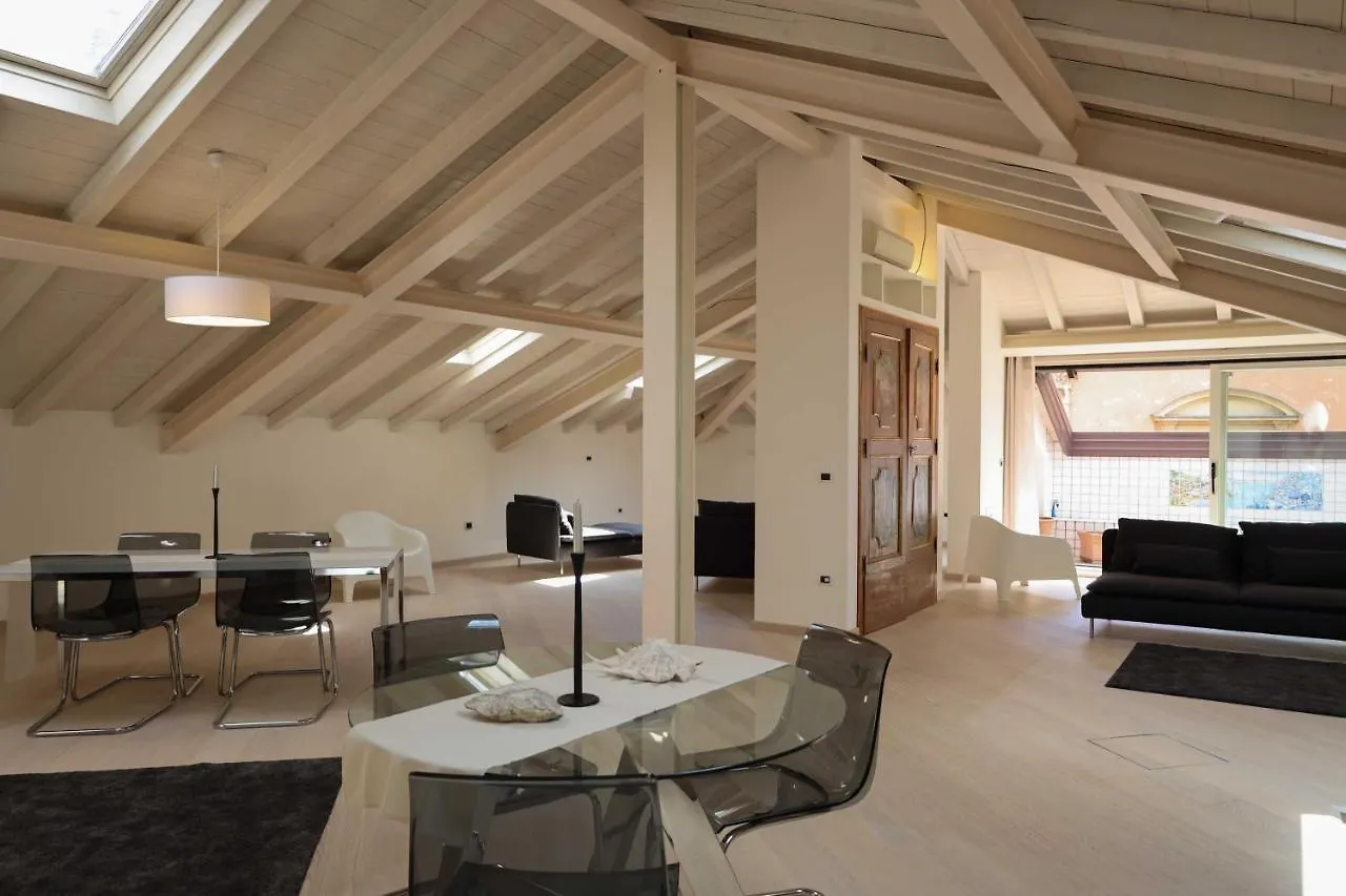 D'Azeglio Light - The Place Apartments Μπολόνια