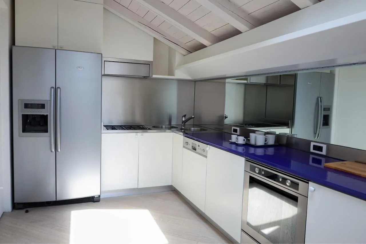 D'Azeglio Light - The Place Apartments ボローニャ イタリア