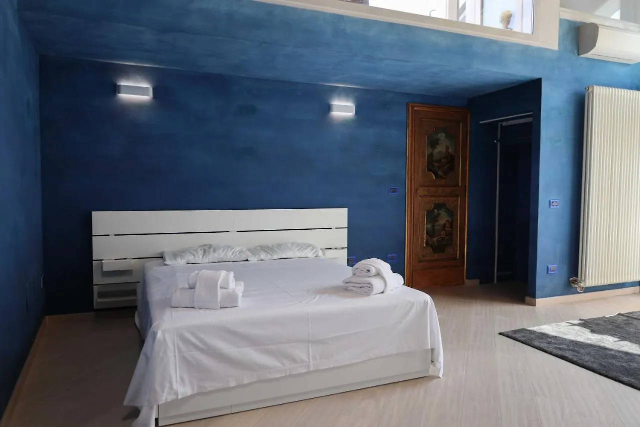 D'Azeglio Light - The Place Apartments ボローニャ イタリア